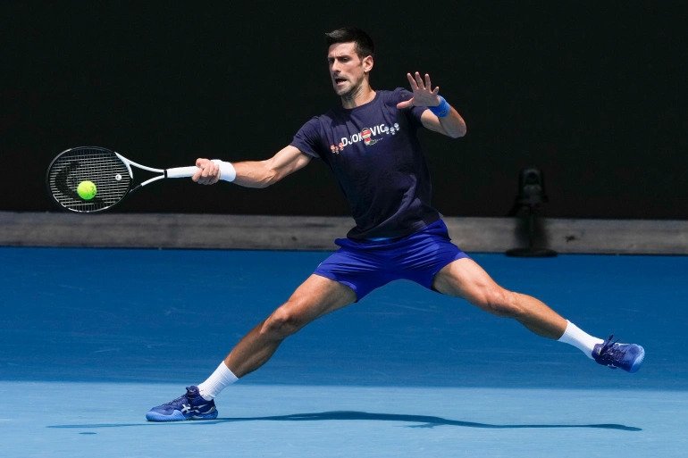 Djokovic admits not isolating after positive COVID test